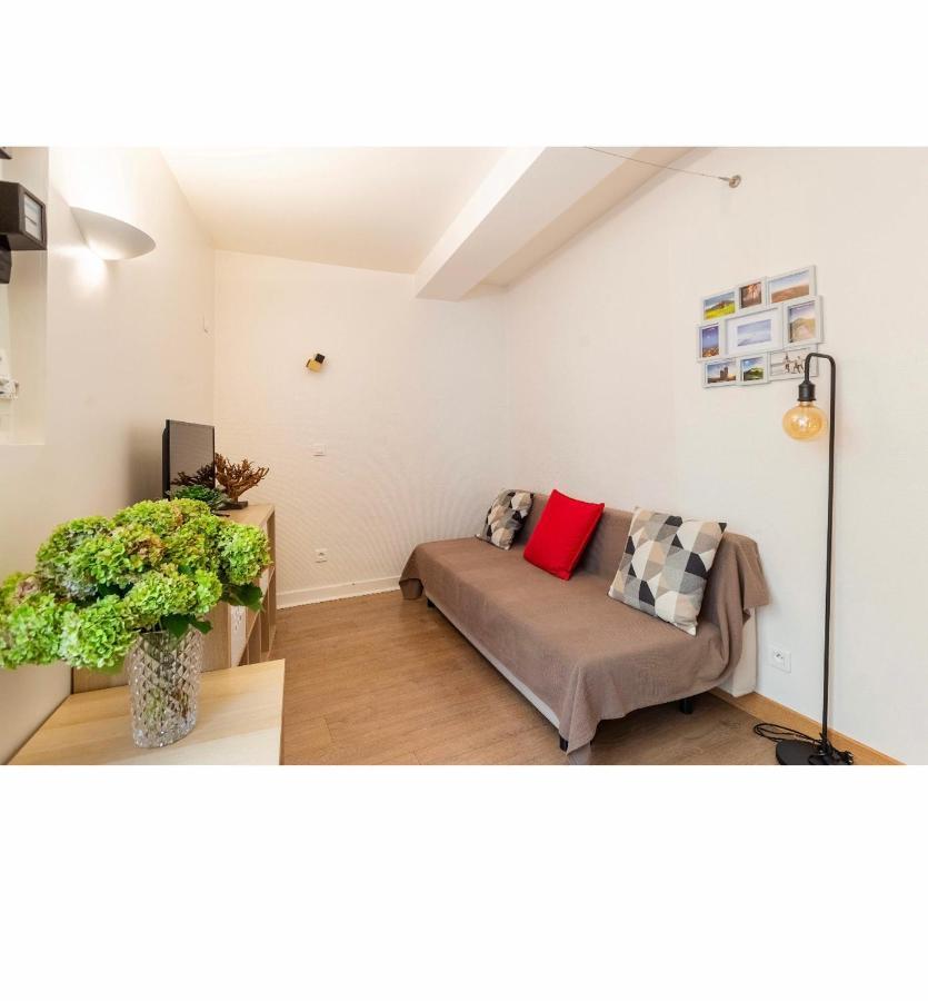 Location F1 Neuf Centre Historique Riom Apartment Екстериор снимка